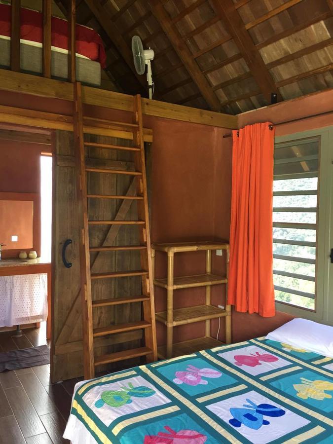 Pension Villa Enata Atuona 외부 사진